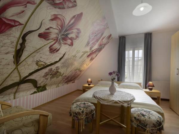 Bialy Dwor Villa Kostrzyca ภายนอก รูปภาพ